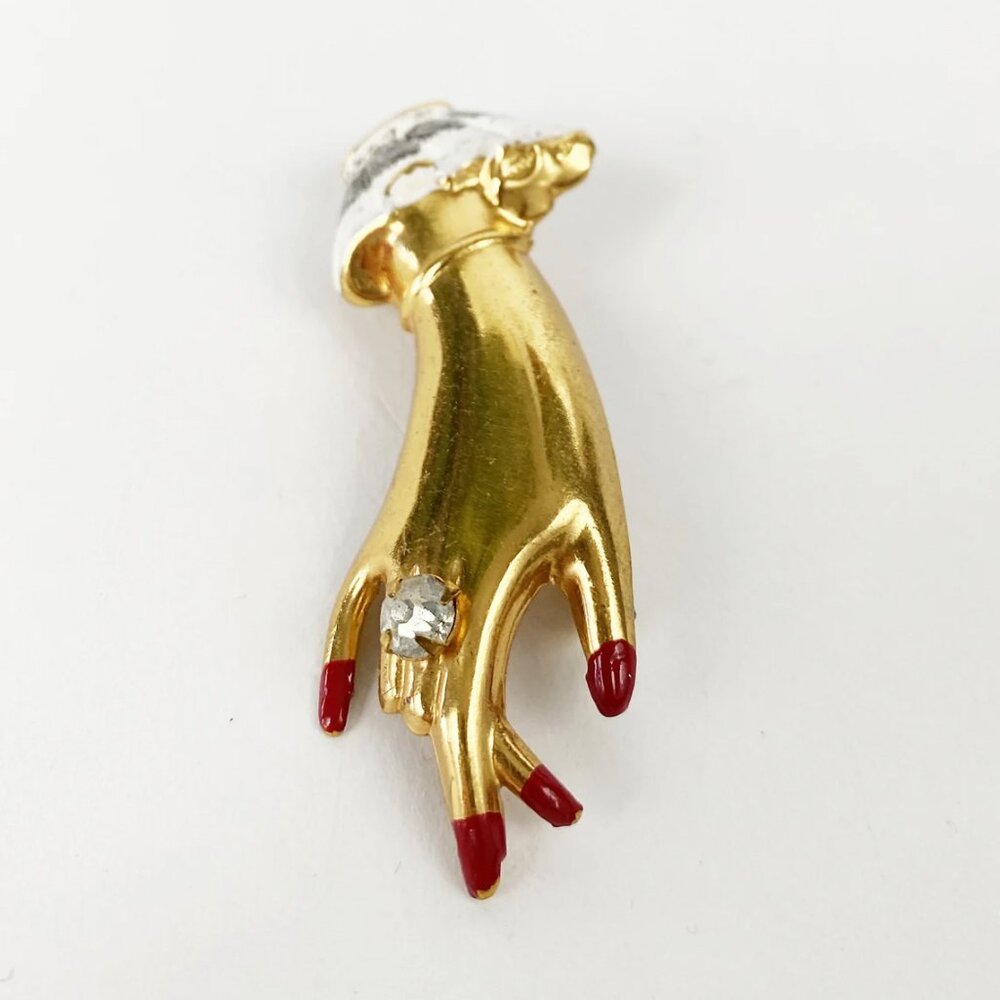 1950s Vintage Victorian Revival Figural Hand Hand-Painted Gold Brooch - Picture 3 of 4